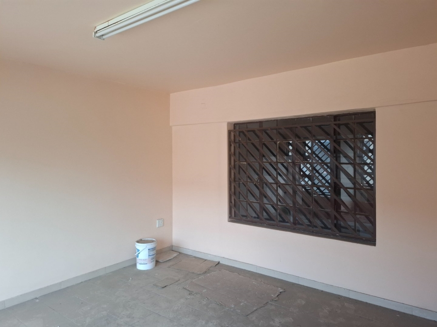 Commercial Property for Sale in Spartan Gauteng