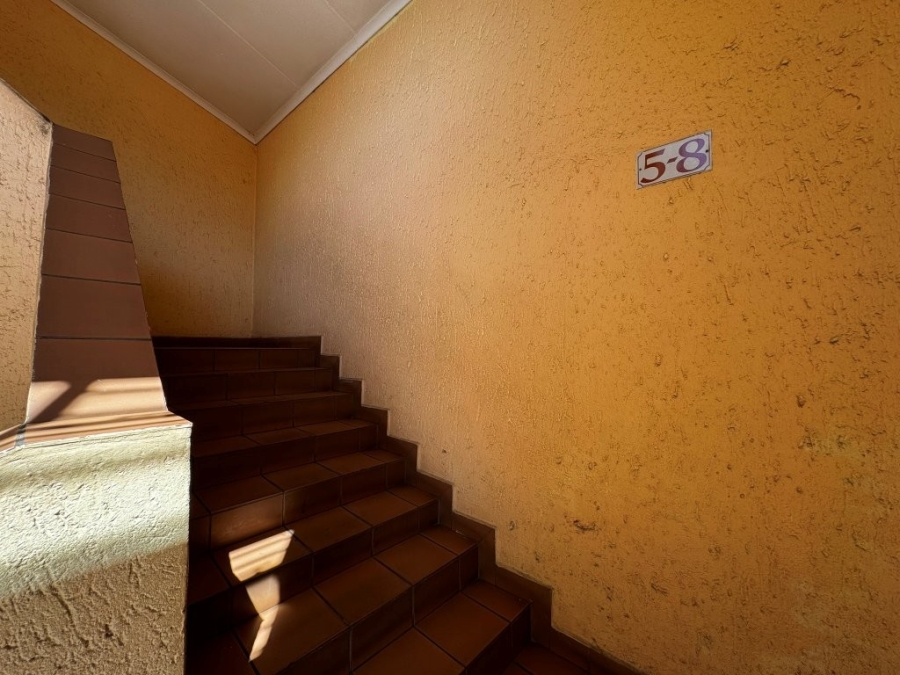 2 Bedroom Property for Sale in Benoni Central Gauteng