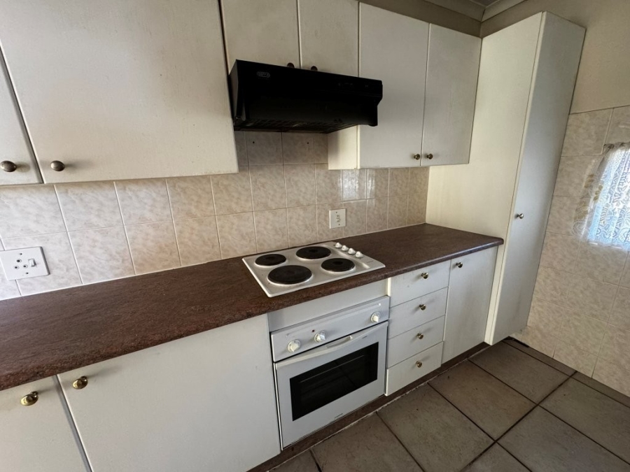 2 Bedroom Property for Sale in Benoni Central Gauteng