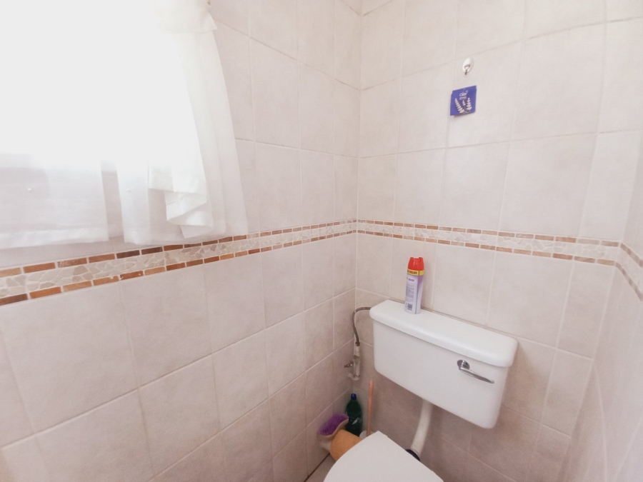 2 Bedroom Property for Sale in Eastleigh Gauteng