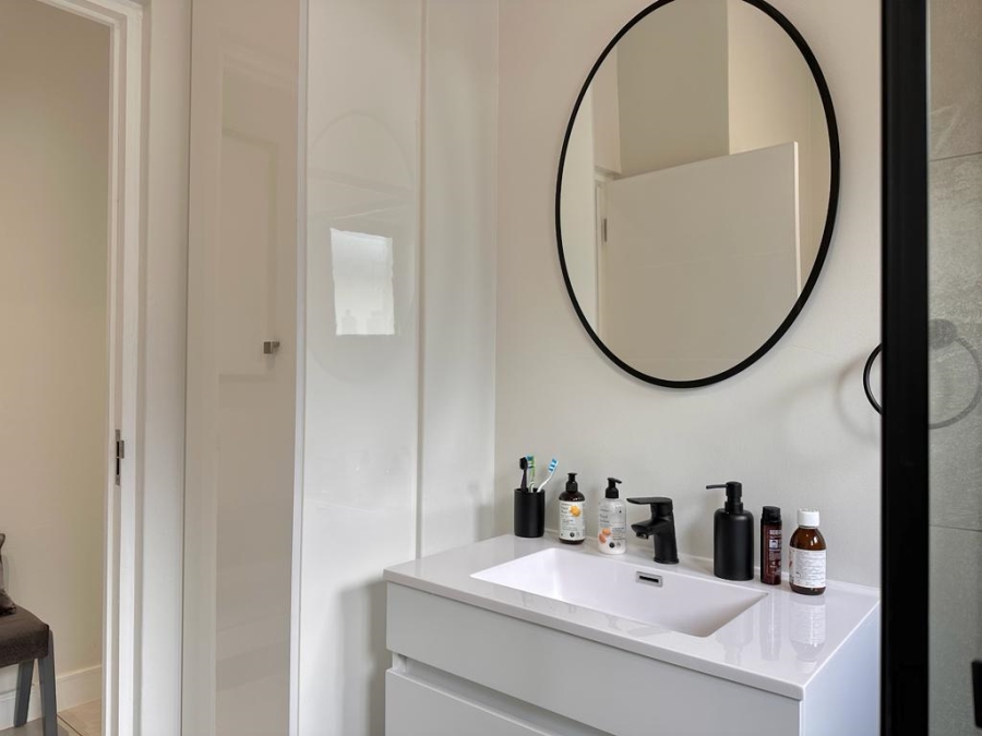 To Let 3 Bedroom Property for Rent in The Polofields Gauteng