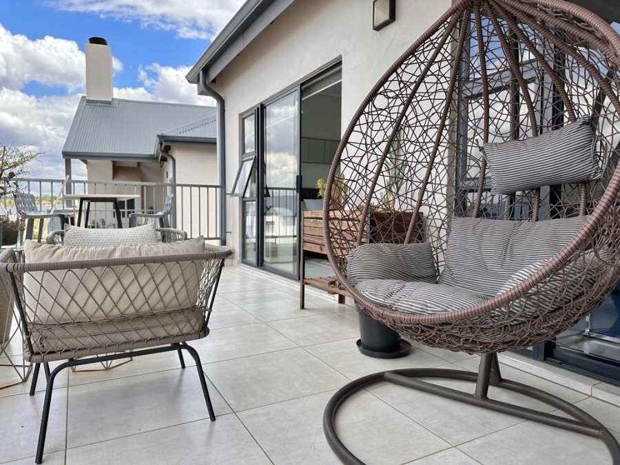 To Let 3 Bedroom Property for Rent in The Polofields Gauteng