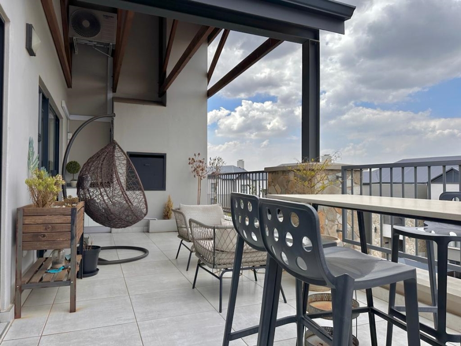 To Let 3 Bedroom Property for Rent in The Polofields Gauteng