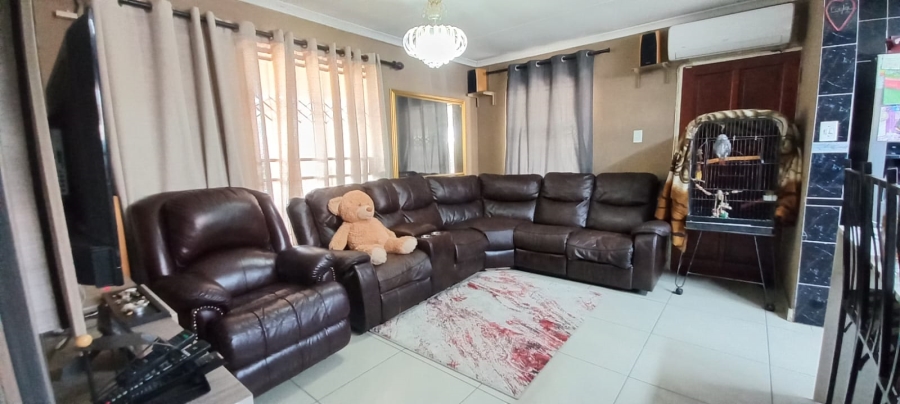 3 Bedroom Property for Sale in Ormonde Gauteng