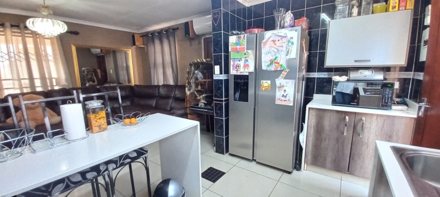 3 Bedroom Property for Sale in Ormonde Gauteng