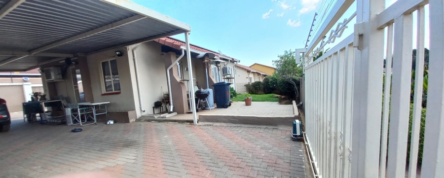 3 Bedroom Property for Sale in Ormonde Gauteng