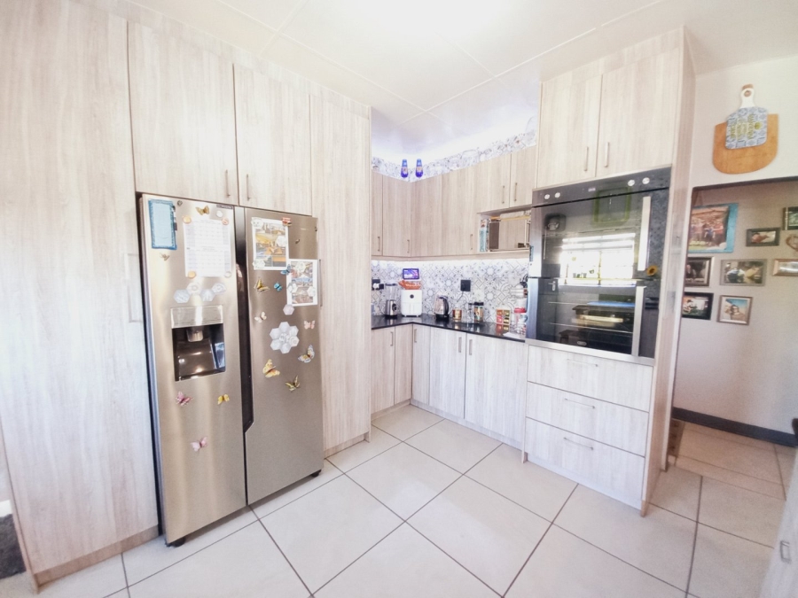 3 Bedroom Property for Sale in Homestead Gauteng