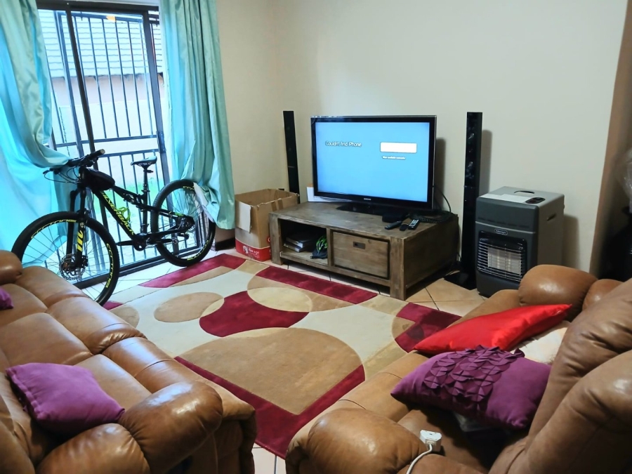 2 Bedroom Property for Sale in Carlswald Gauteng