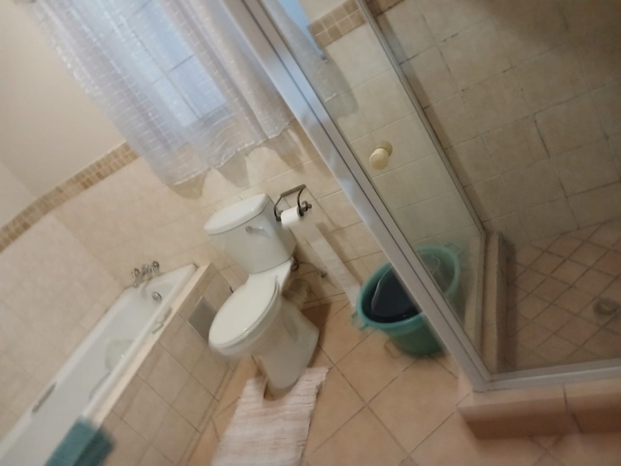 2 Bedroom Property for Sale in Carlswald Gauteng