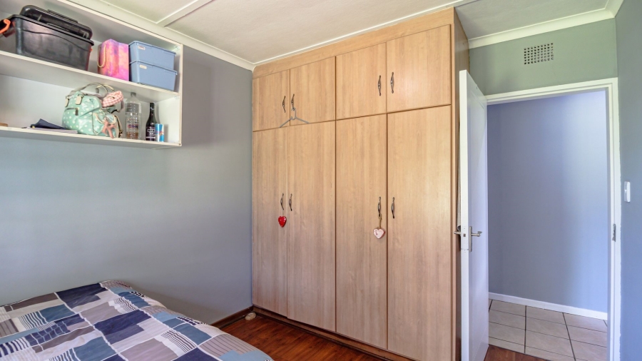 4 Bedroom Property for Sale in Bonaero Park Gauteng