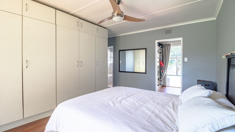 4 Bedroom Property for Sale in Bonaero Park Gauteng