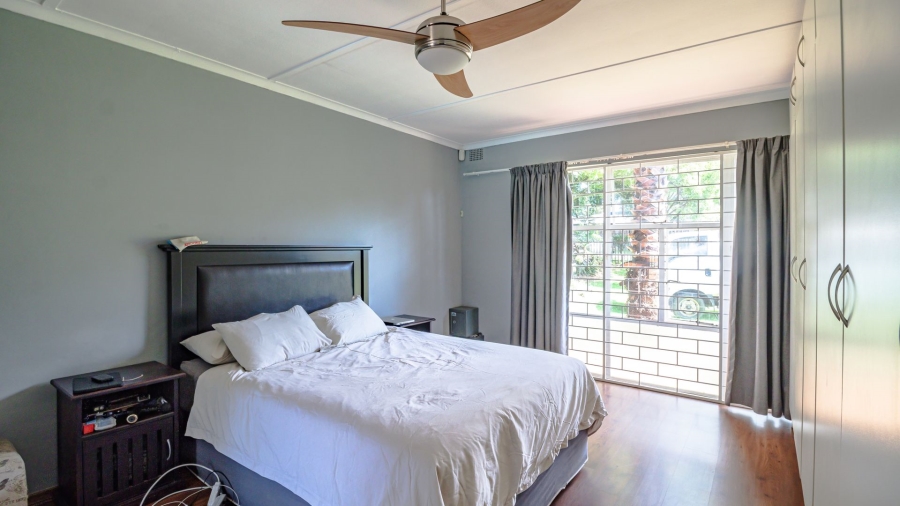 4 Bedroom Property for Sale in Bonaero Park Gauteng