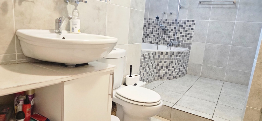 4 Bedroom Property for Sale in Randpark Ext 3 Gauteng