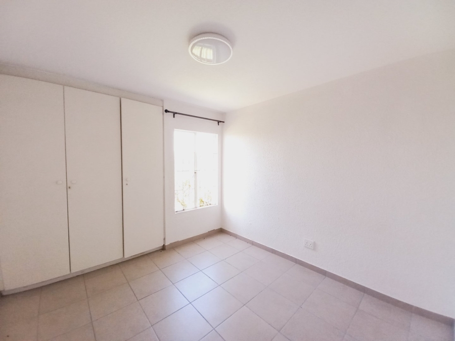 2 Bedroom Property for Sale in Primrose Hill Gauteng