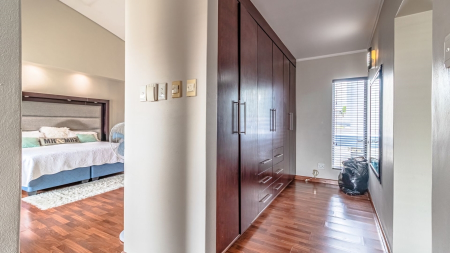 3 Bedroom Property for Sale in Greenstone Hill Gauteng