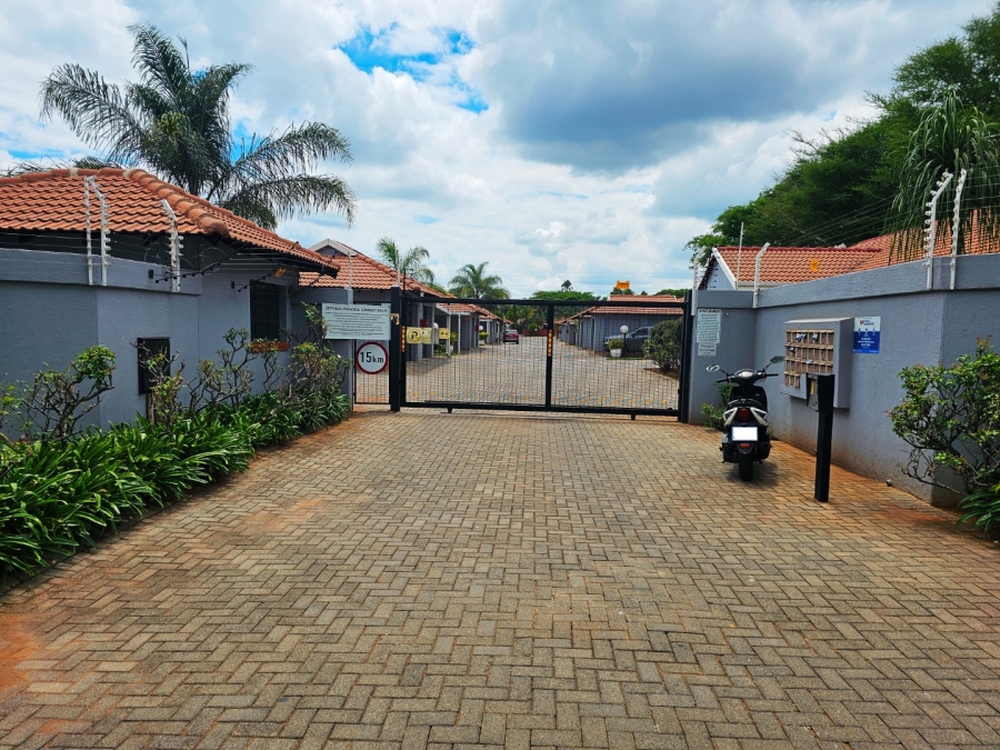 2 Bedroom Property for Sale in Montana Gauteng