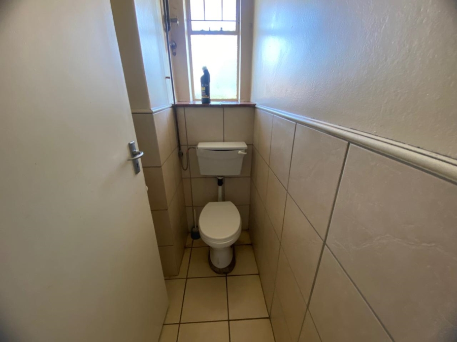 2 Bedroom Property for Sale in Pretoria Gauteng