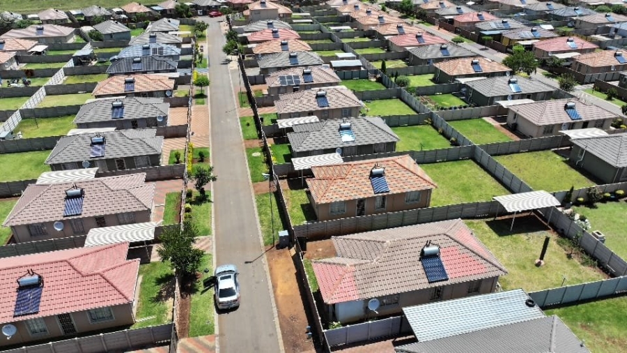 3 Bedroom Property for Sale in Katlehong South Gauteng