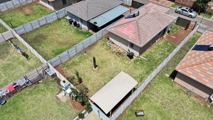 3 Bedroom Property for Sale in Katlehong South Gauteng