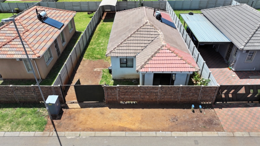 3 Bedroom Property for Sale in Katlehong South Gauteng