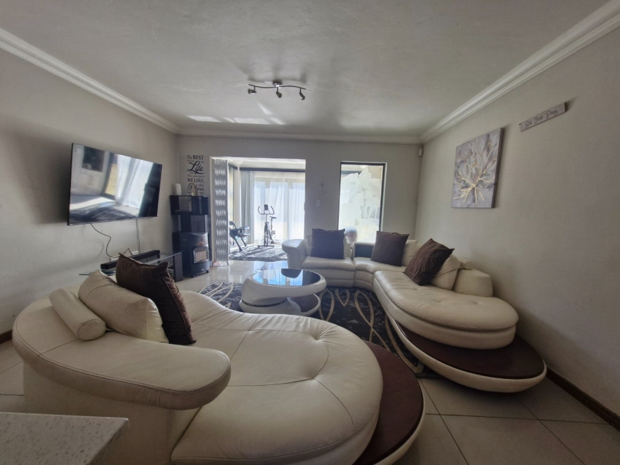 3 Bedroom Property for Sale in Comet Gauteng