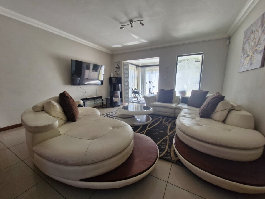 3 Bedroom Property for Sale in Comet Gauteng