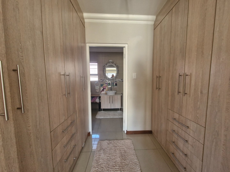 3 Bedroom Property for Sale in Comet Gauteng