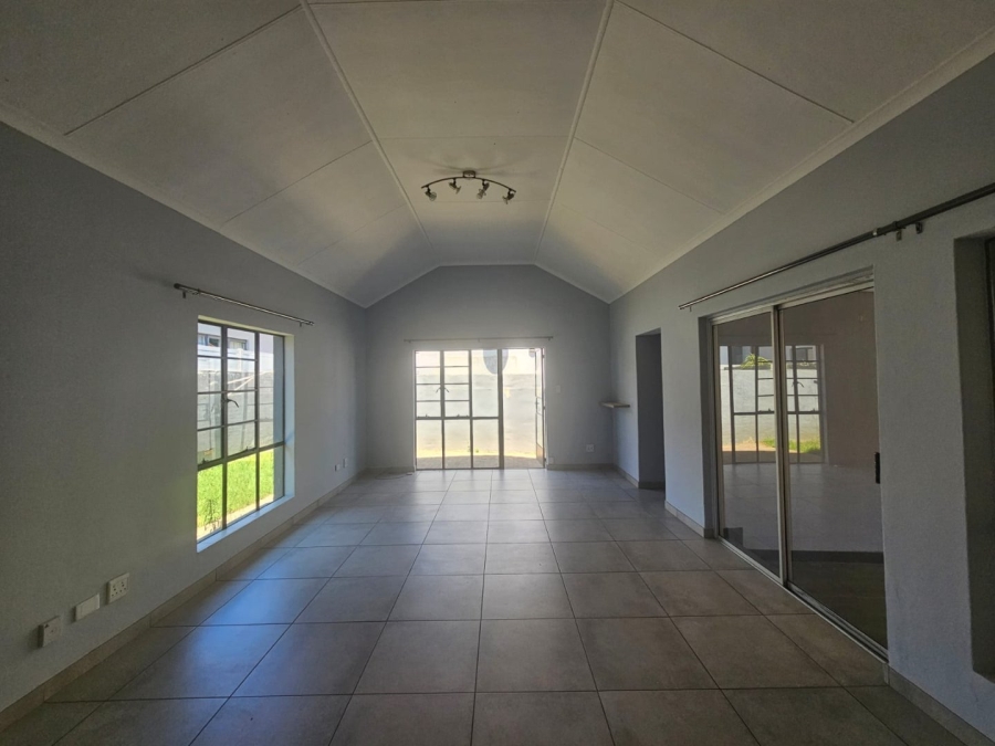 3 Bedroom Property for Sale in Olympus AH Gauteng