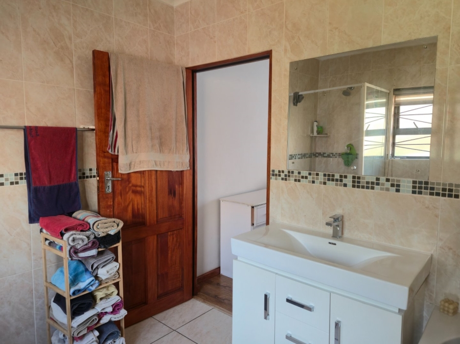 4 Bedroom Property for Sale in Sunnyridge Gauteng