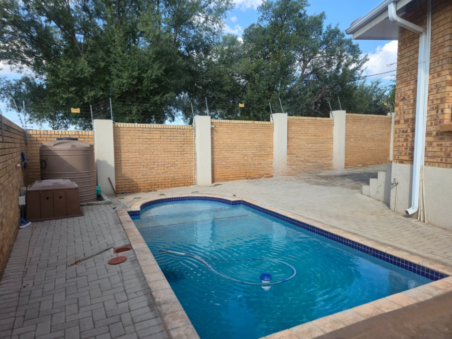 4 Bedroom Property for Sale in Sunnyridge Gauteng