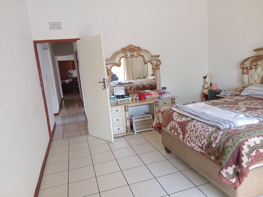 4 Bedroom Property for Sale in Leondale Gauteng