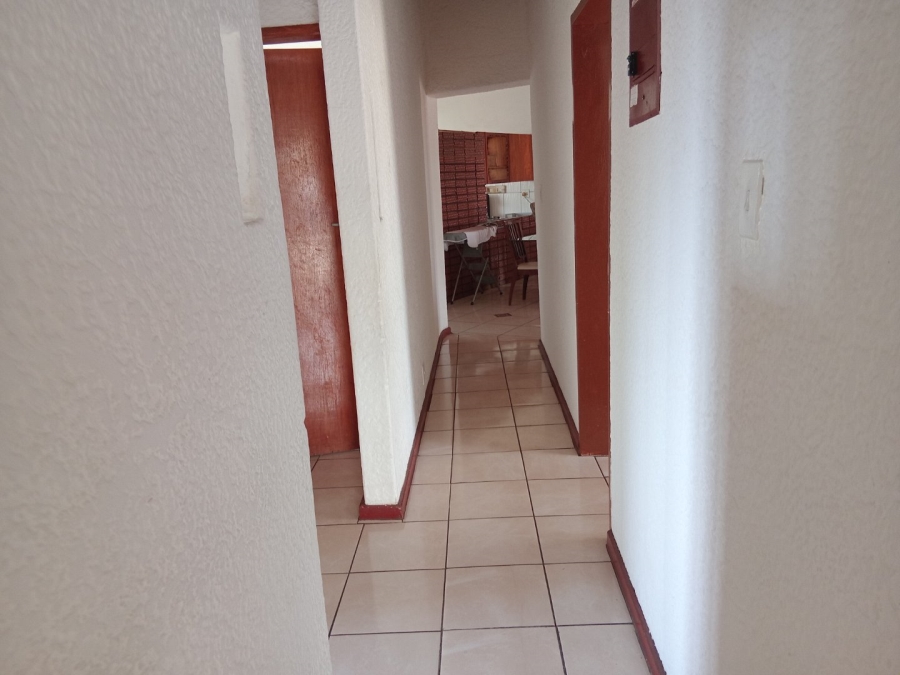 4 Bedroom Property for Sale in Leondale Gauteng