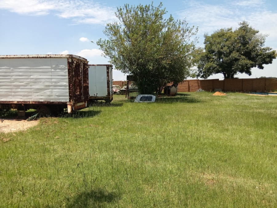 Commercial Property for Sale in Spruit View Gauteng