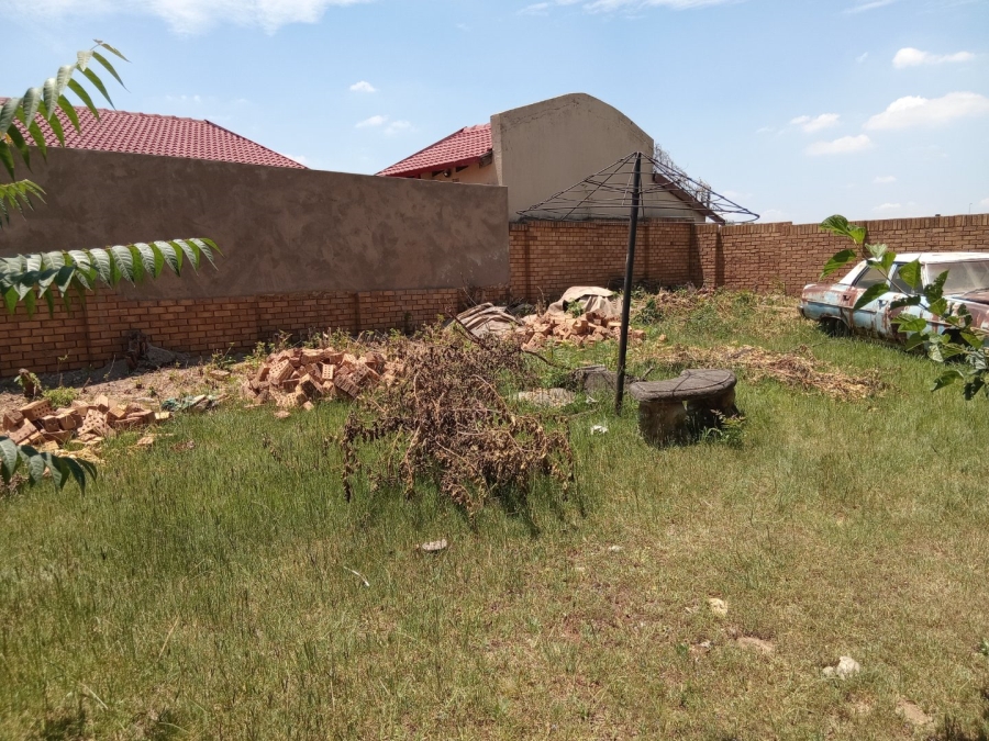 Commercial Property for Sale in Spruit View Gauteng