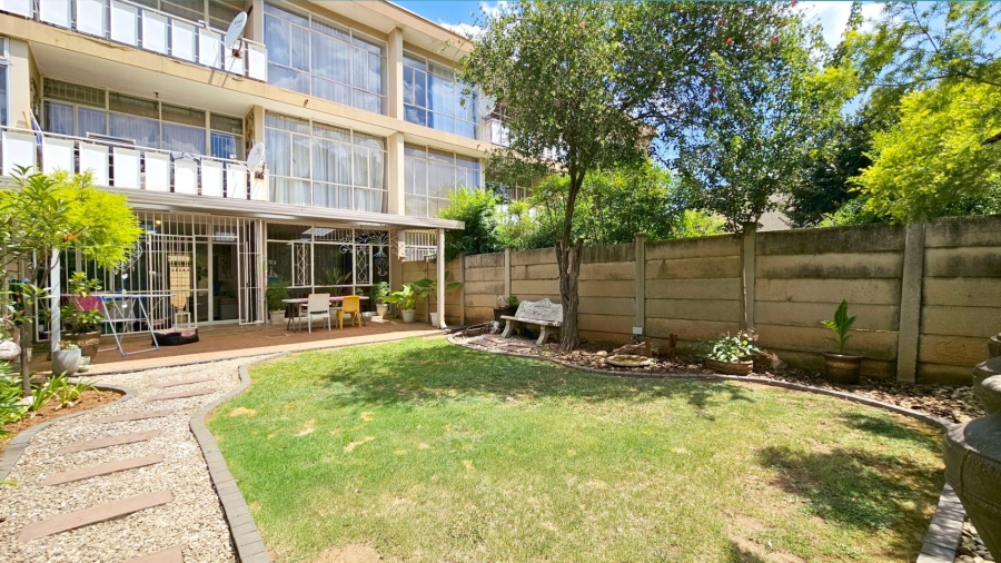 2 Bedroom Property for Sale in Three Rivers Proper Gauteng