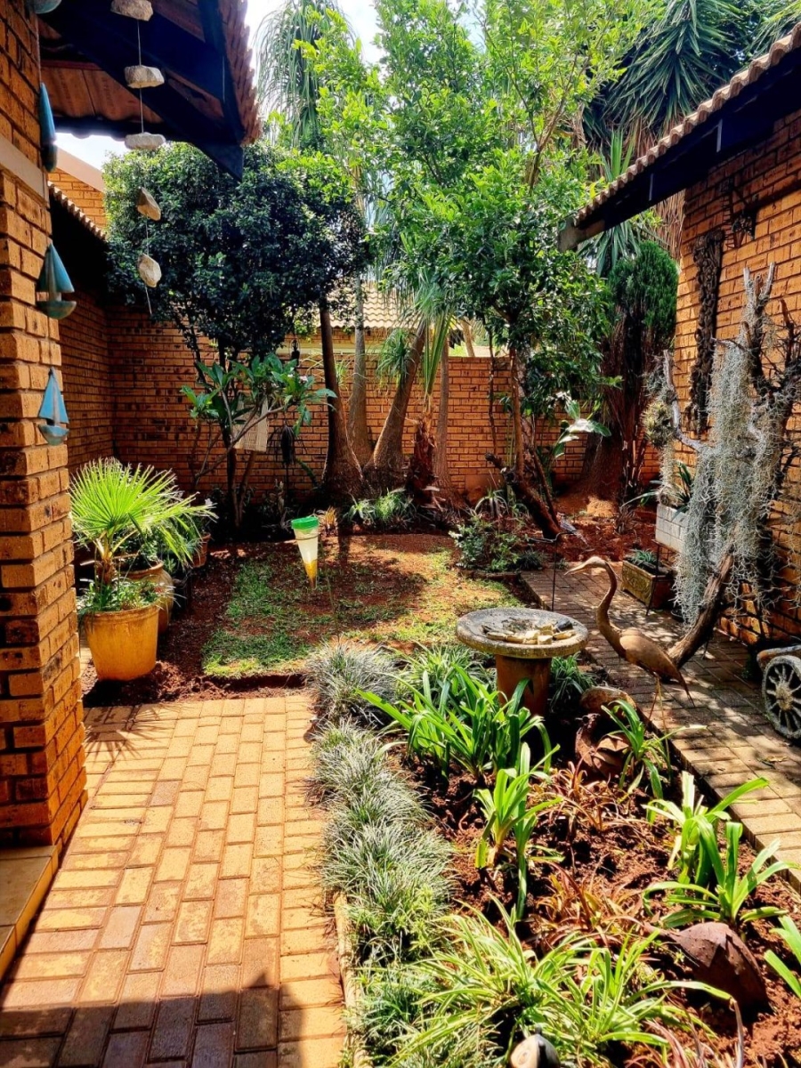 2 Bedroom Property for Sale in Montana Gauteng