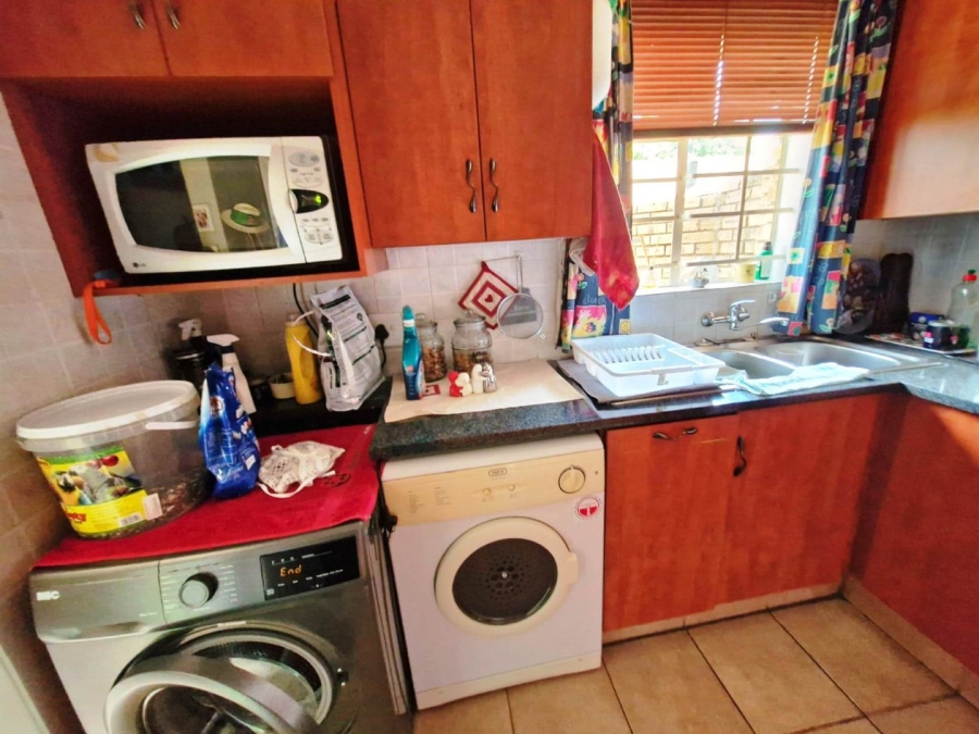 2 Bedroom Property for Sale in Montana Gauteng