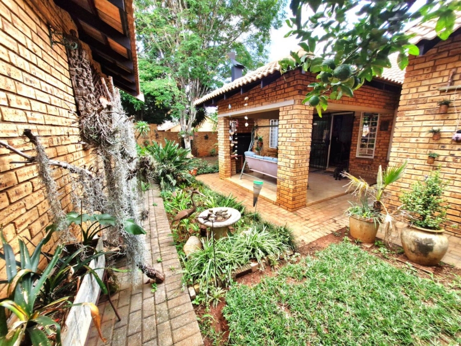 2 Bedroom Property for Sale in Montana Gauteng