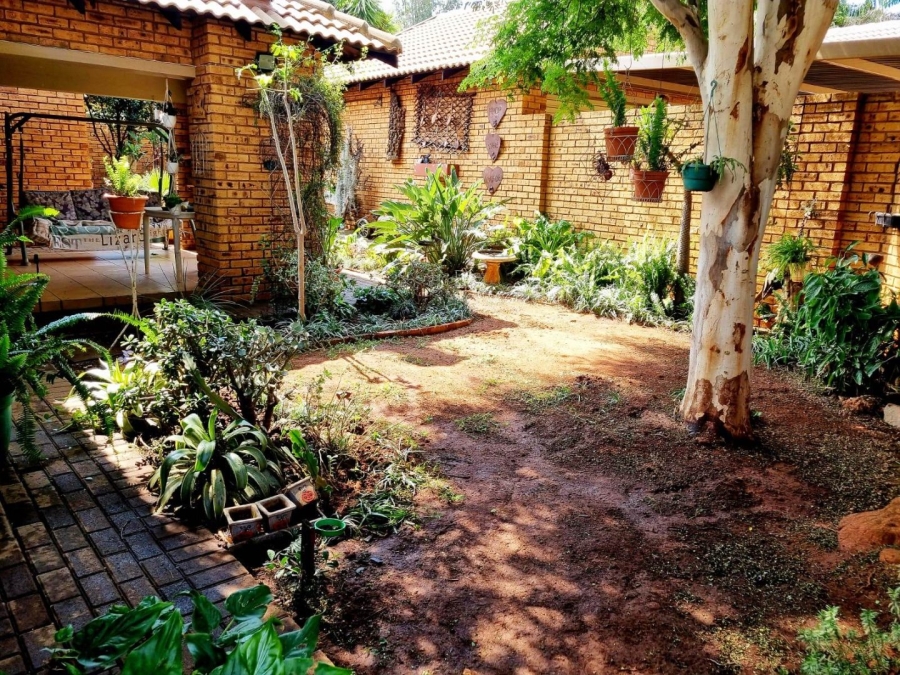 2 Bedroom Property for Sale in Montana Gauteng