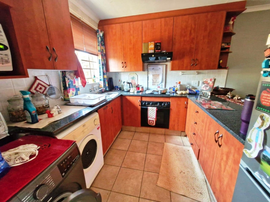 2 Bedroom Property for Sale in Montana Gauteng