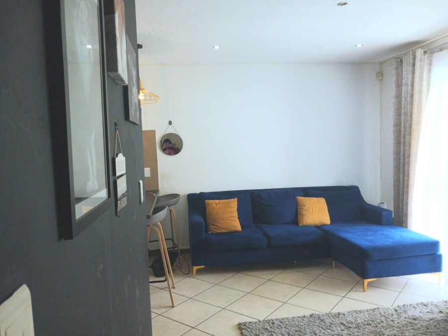 To Let 2 Bedroom Property for Rent in Noordwyk Gauteng