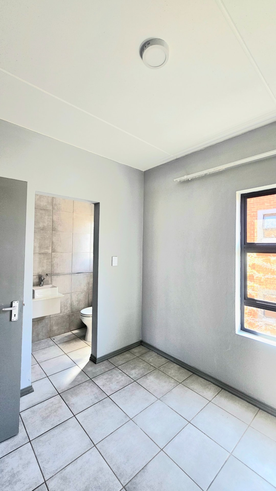 To Let 3 Bedroom Property for Rent in Witpoortjie Gauteng