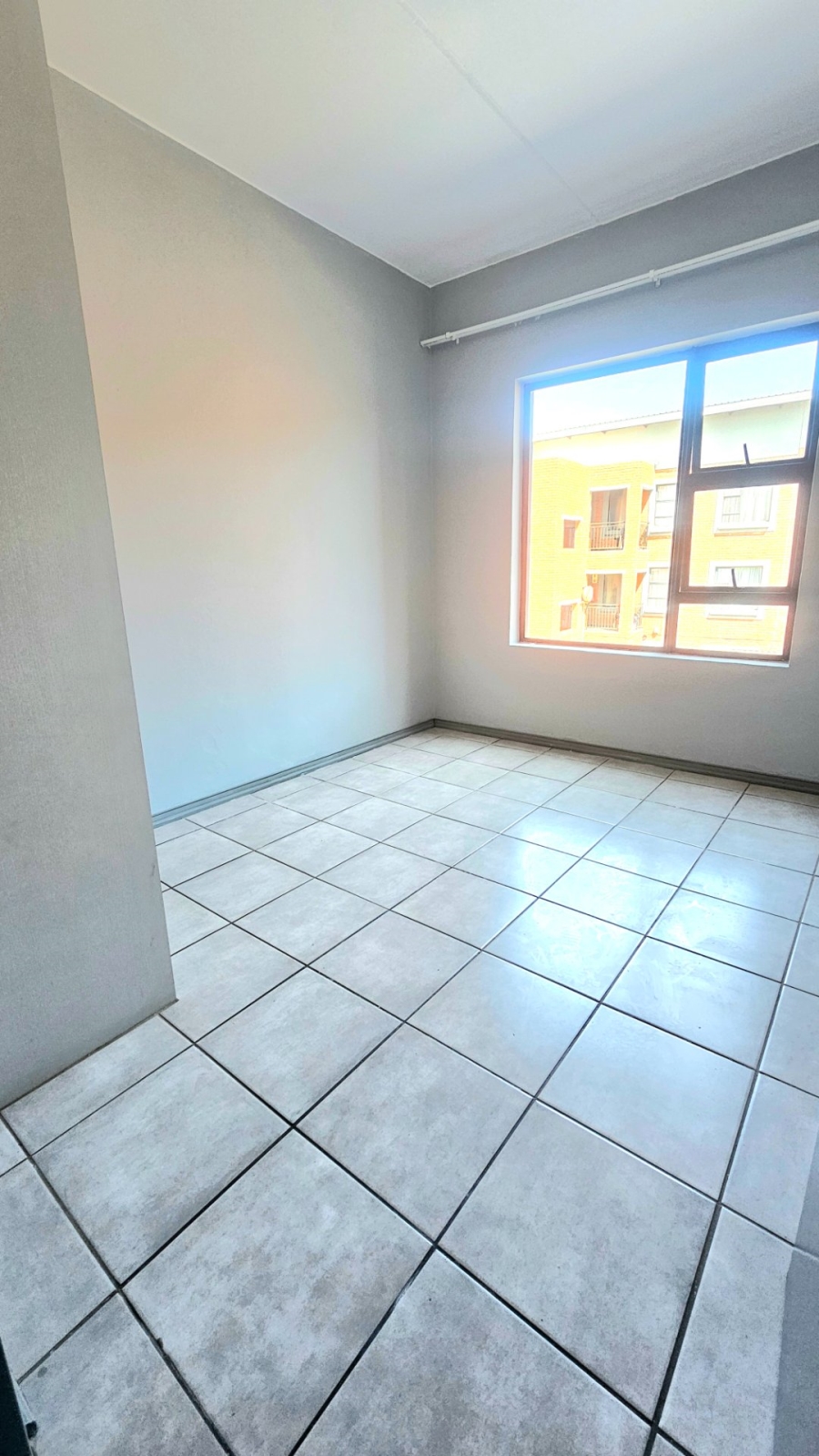 To Let 3 Bedroom Property for Rent in Witpoortjie Gauteng