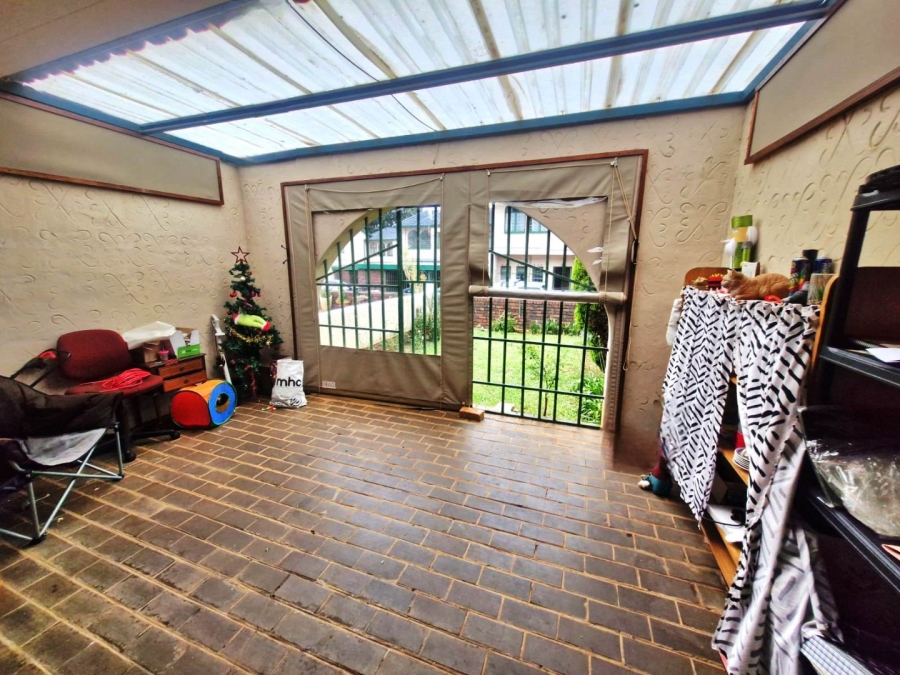 3 Bedroom Property for Sale in Sinoville Gauteng
