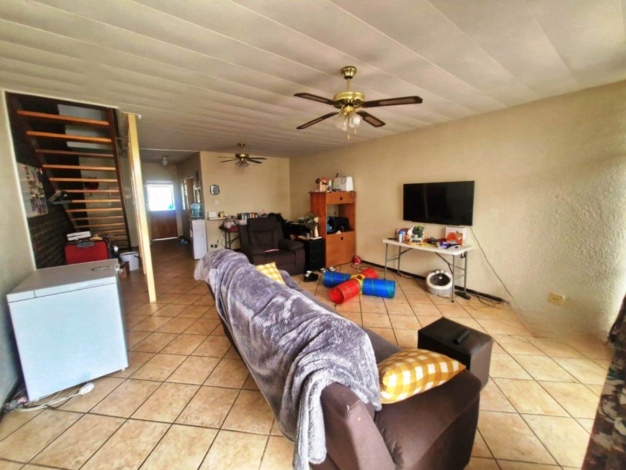 3 Bedroom Property for Sale in Sinoville Gauteng