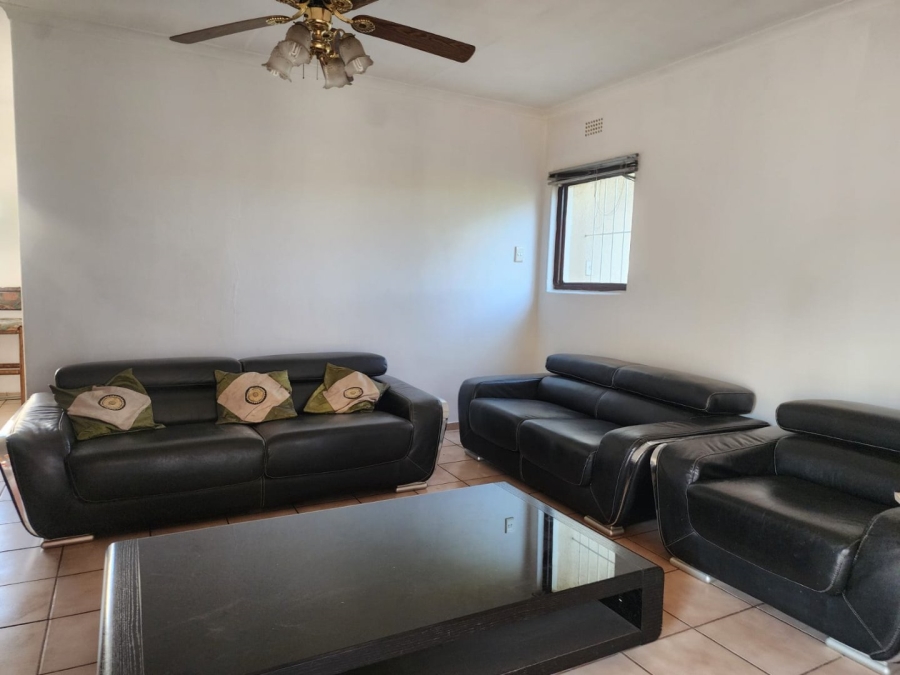 To Let 3 Bedroom Property for Rent in Croydon Gauteng