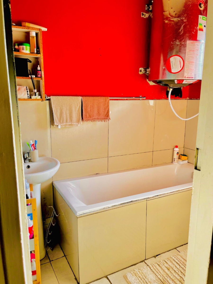 1 Bedroom Property for Sale in Pretoria Gauteng