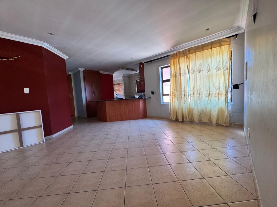 To Let 3 Bedroom Property for Rent in Amberfield Valley Gauteng