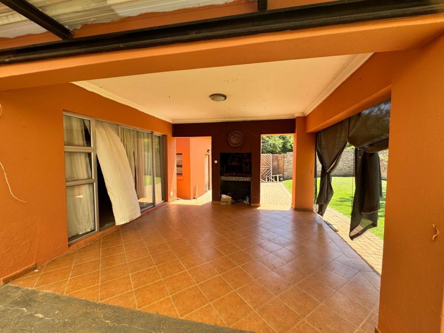 To Let 3 Bedroom Property for Rent in Amberfield Valley Gauteng