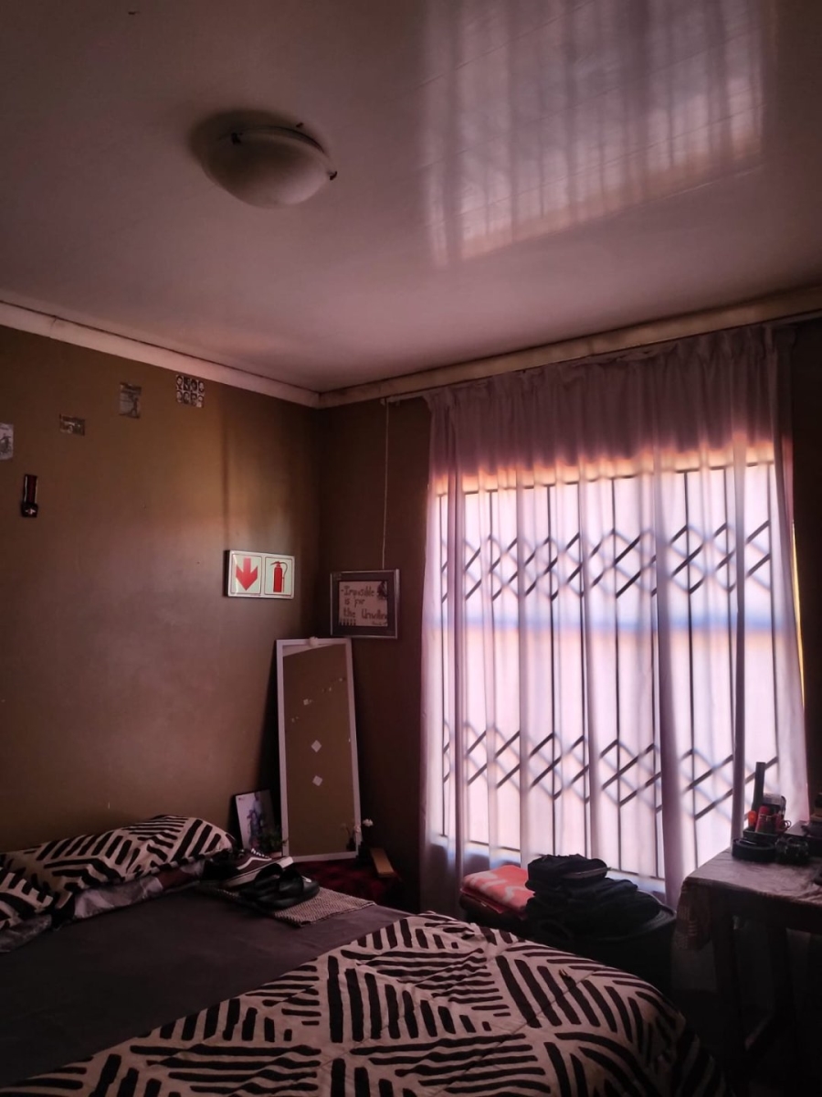  Bedroom Property for Sale in Cosmo City Gauteng